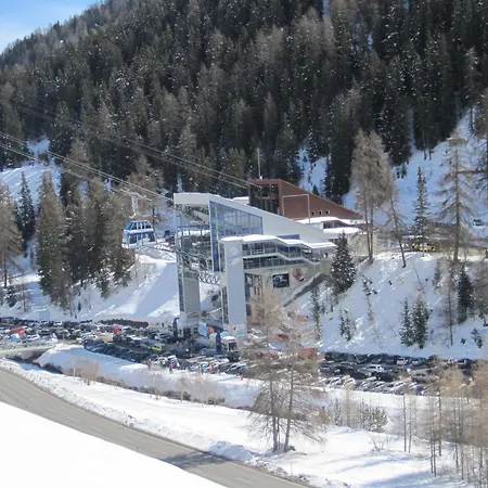 多福普拉茨公寓 萨姆瑙恩