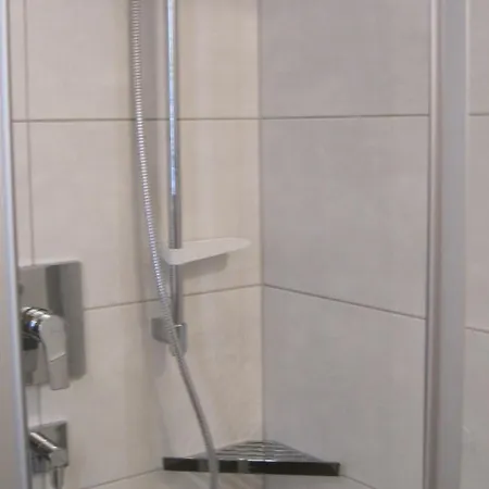 多福普拉茨公寓