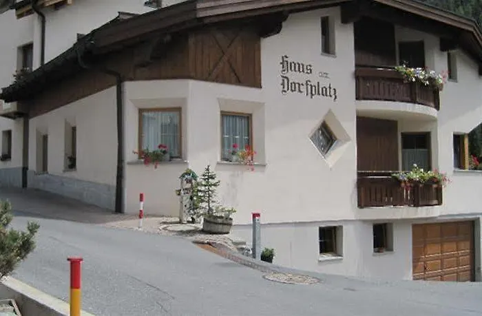 Haus Am Dorfplatz Apartment Samnaun