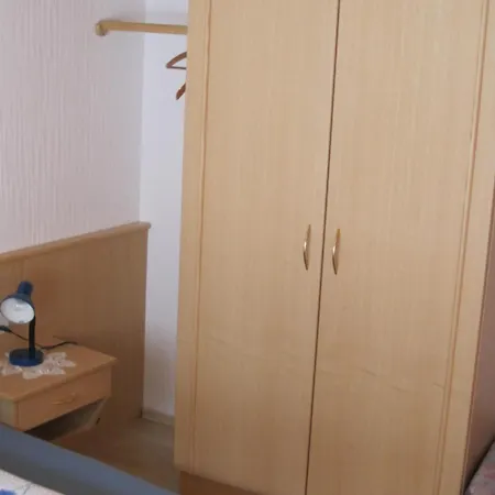 Haus Am Dorfplatz Lägenhet Samnaun