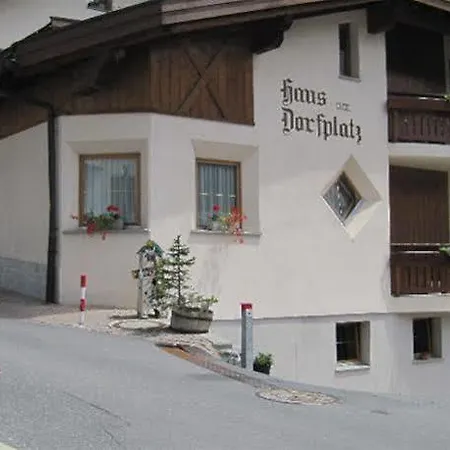 Haus Am Dorfplatz Apartment Samnaun