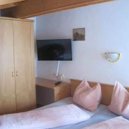 Haus Am Dorfplatz Apartment