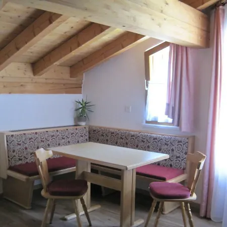 Lägenhet Haus Am Dorfplatz Samnaun